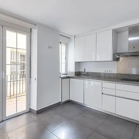 Luxury Reina Isabel Appartement *
